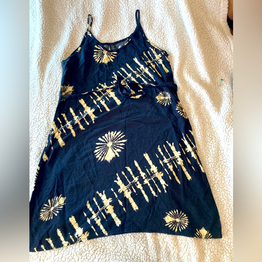 Banana Split Dress Size Large black and yellowish beige 100% Rayon